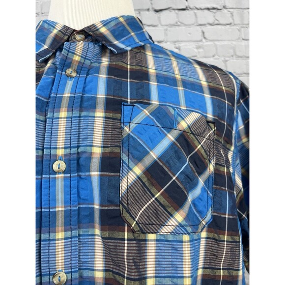 The North Face Men XXL Short Sleeve Shirt Nylon, Polyester Seersucker Blue Plaid - Picture 7 of 10